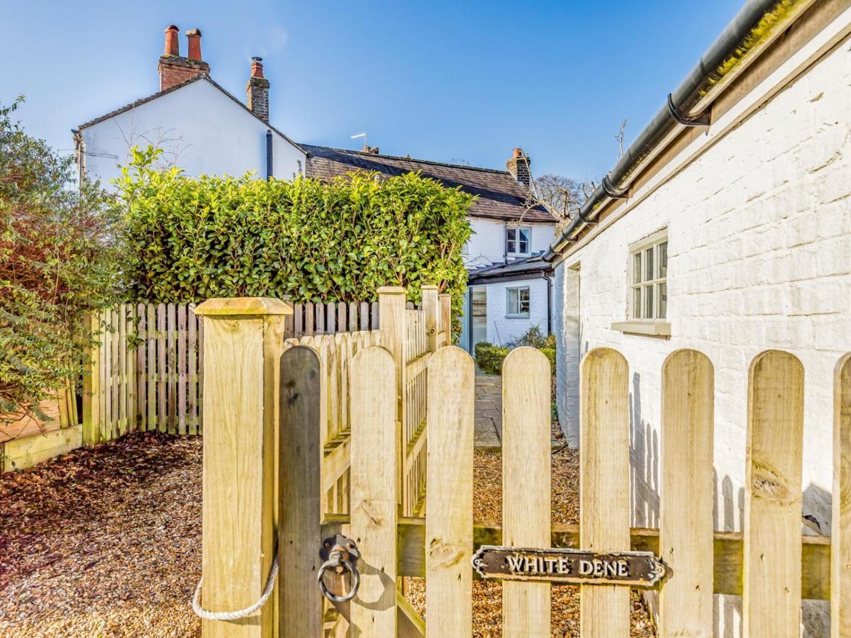 Pass The Keys Charming Downland Cottage Chichester Dış mekan fotoğraf