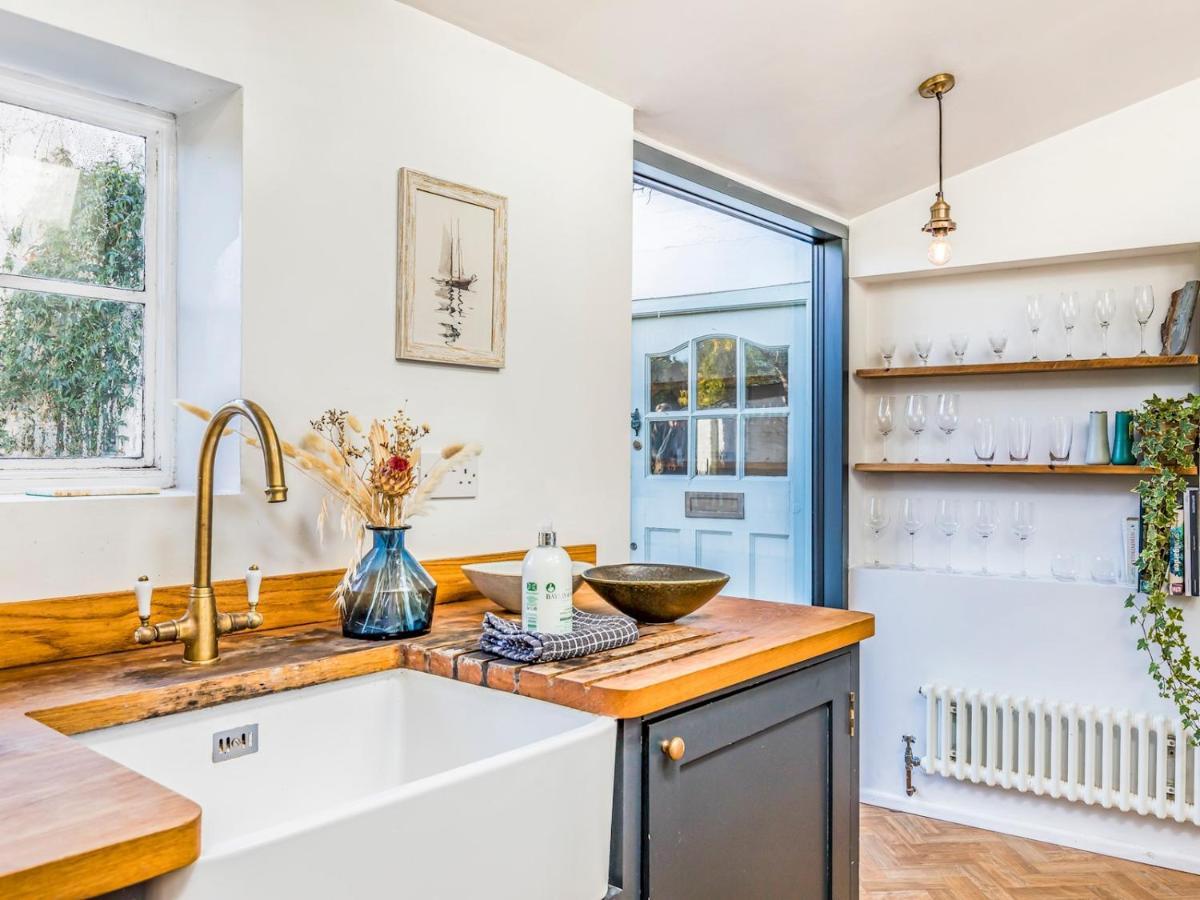 Pass The Keys Charming Downland Cottage Chichester Dış mekan fotoğraf